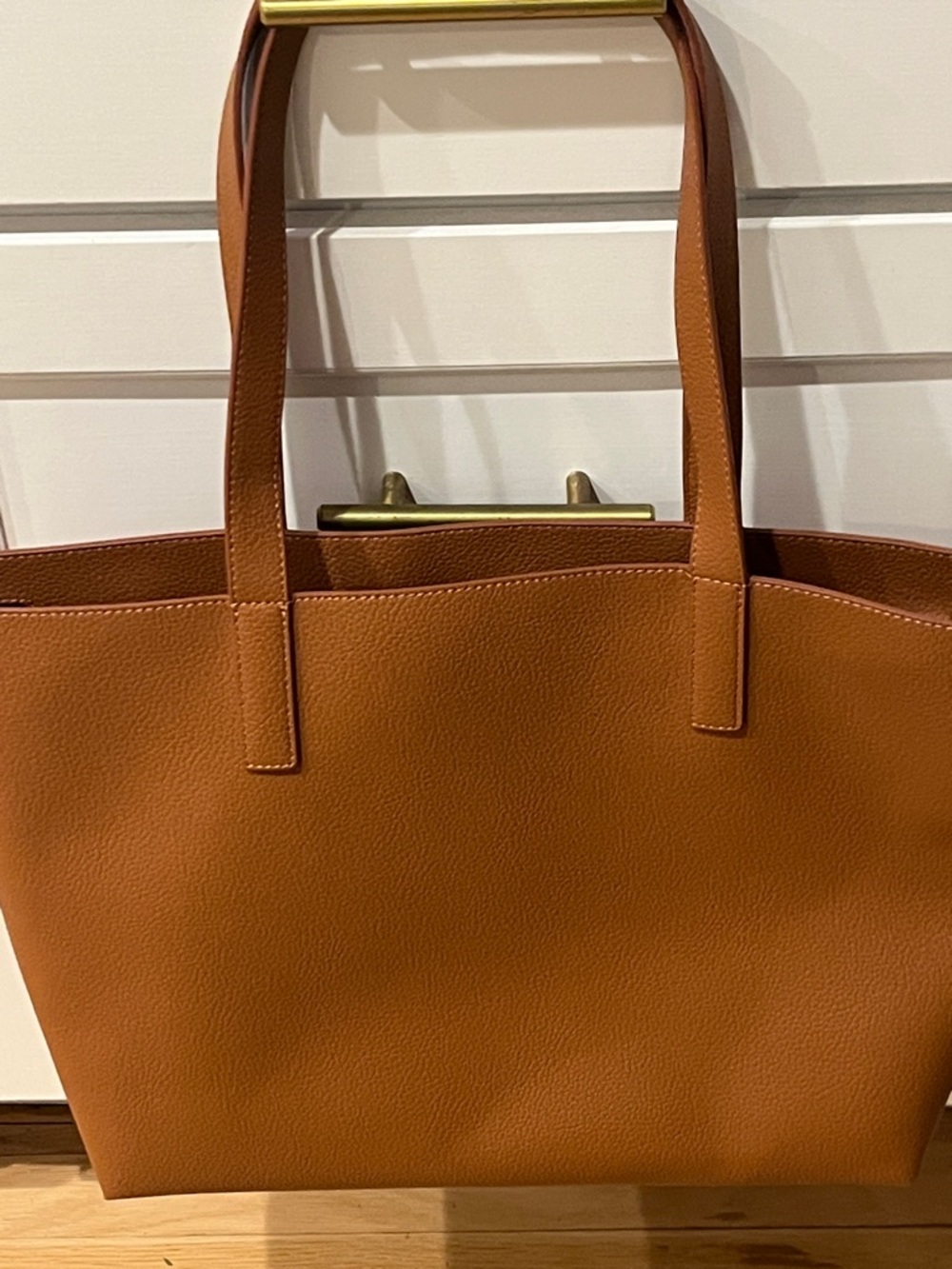 NWT JCREW Classic Tan Leather Tote Bag - Sleek Everyday Shoulder Bag
